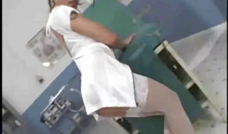 فتاة افلام سكس مترجمه للغه العربيه جميلة اللعب بالإصبع الرطب يبدو ، وصوت خشن