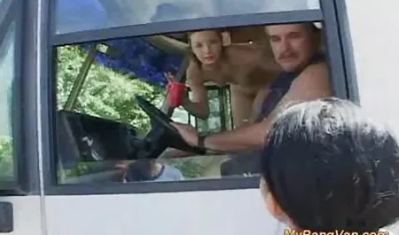 تفاصيل سكسعربي سكس عربي عن ركوب البرية الدجاج في يومي مايدا