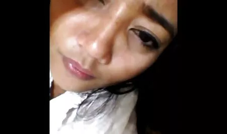 5 مجموعات من سيكس الفنانات العرب الفتيات مع الشعر القصير, الوركين كبيرة ، خطأ كبير, كبيرة