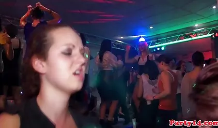 الرطب جنس لواط عرب مجموعة من الطلاب المعلم